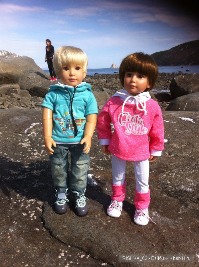 Прогулка у моря. Куклы Сони Хартманн