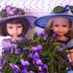 Девочки с фиалками. Paola Reina: Клеопатра и Кэрол