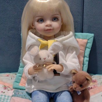 Обычная девочка с необычной внешностью