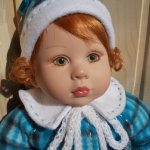 Флисовый костюмчик в клетку для куклы Adora