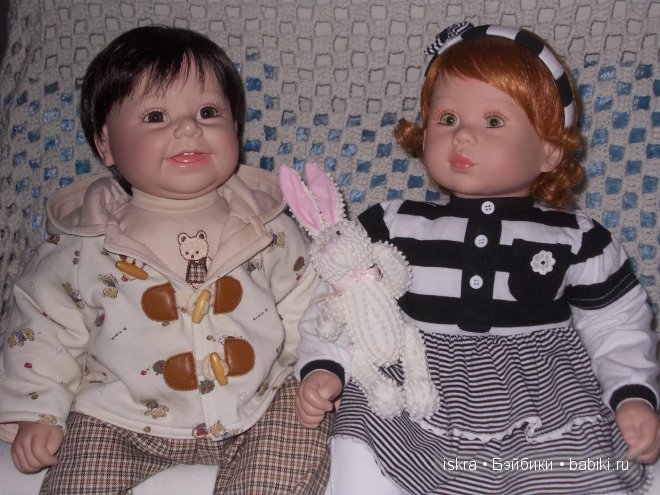 Он приехал! Он приехал! Наш мальчишка, дорогой! Адора 2003