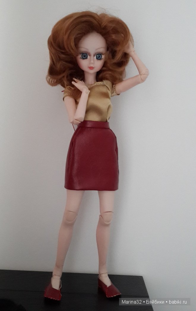 Парик для куклы из шиньона своими руками