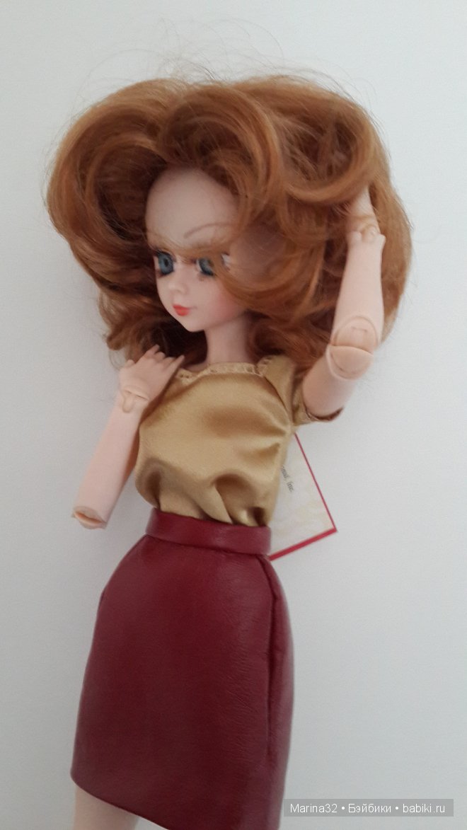 Парик для куклы из шиньона своими руками