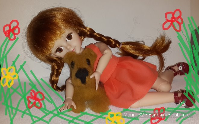 Прогулка Зои с любимым питомцем. Кукла Зведа подиума