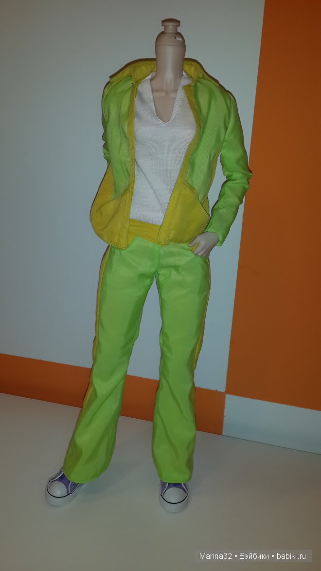 Спортивный костюм для куклы "Звезда подиума" 60 см (фото 6)