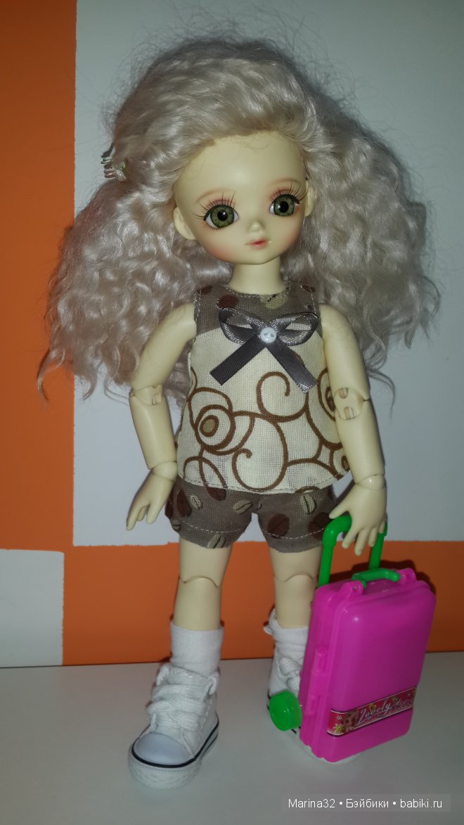 К отпуску готовы! Одежда для куклы БЖД своими руками (фото 2)