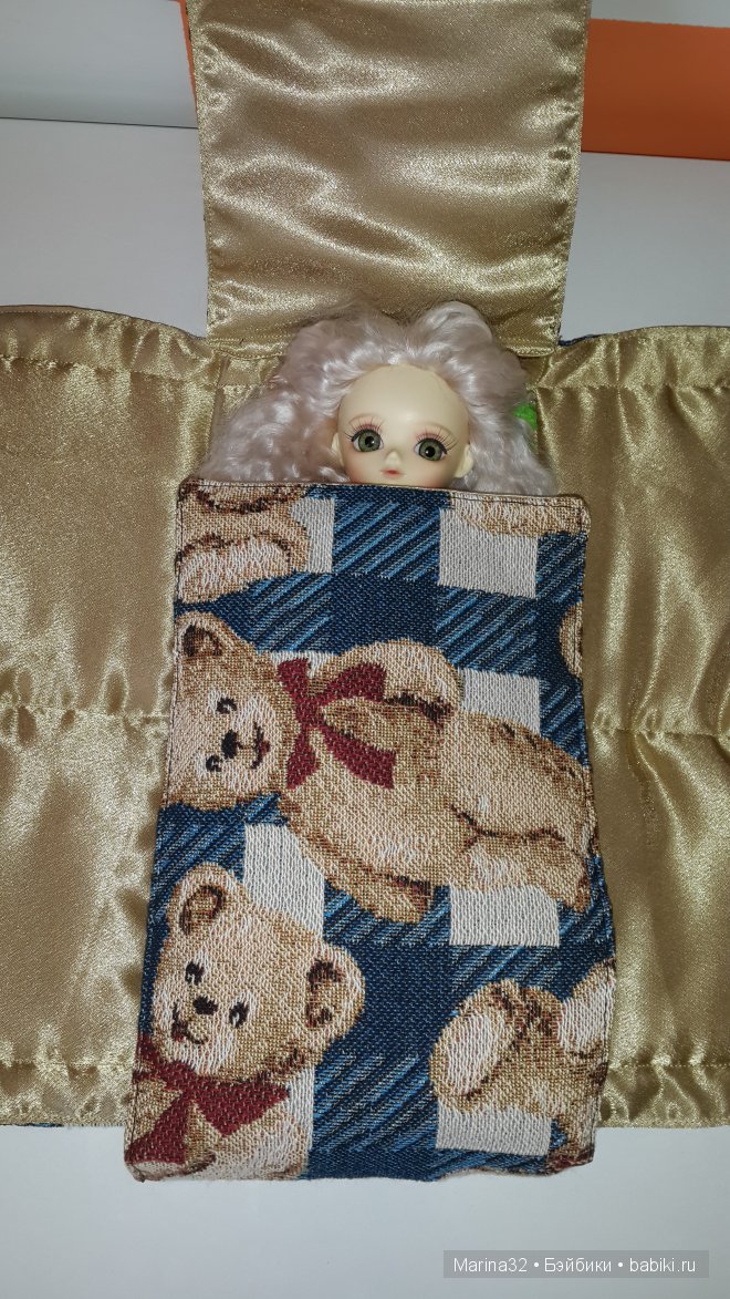 К отпуску готовы! Одежда для куклы БЖД своими руками
