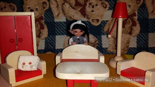 Новые девочки, мебель и школьная форма для Кики (Realpuki Soso & Honey Delf) (фото 9)