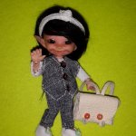 Новые девочки, мебель и школьная форма для Кики (Realpuki Soso & Honey Delf).