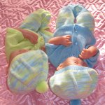 Двое из ларца одинаковых с лица.