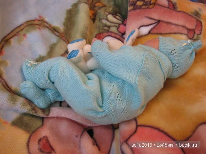 Ажурные костюмчики для куколок реборн