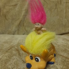 Тролль динозаврик.