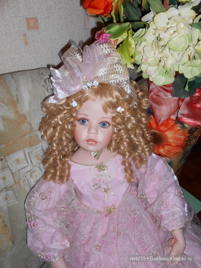 Моя небольшая коллекция фарфоровых кукол (фото 3)