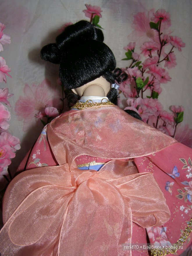 Мадам Баттерфляй от Лены Лиу