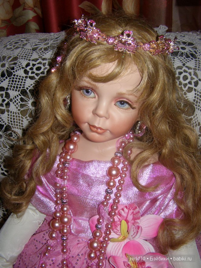 Красавица ЛаДеДа, фарфоровая кукла от Донны Руберт (фото 8)