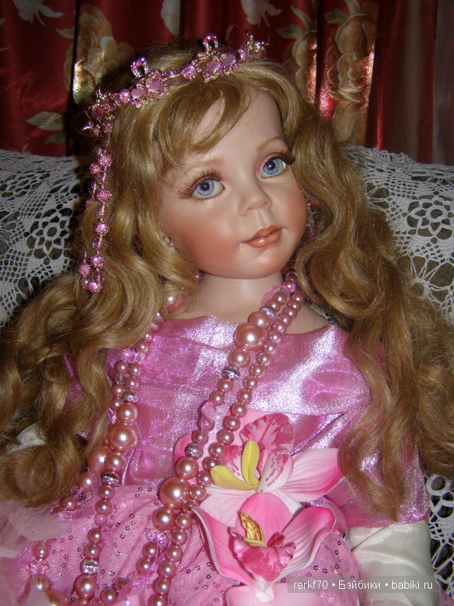 Красавица ЛаДеДа, фарфоровая кукла от Донны Руберт (фото 4)