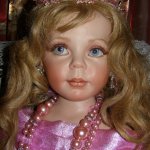 Красавица ЛаДеДа, фарфоровая кукла от Донны Руберт