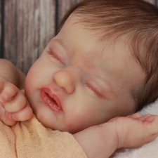 Малышка создана на базе молда Lil’ Treasure by LAURA LEE EAGLES