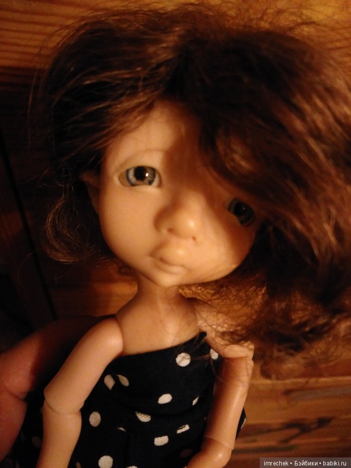 Загадка: Сидит Груша- нельзя скушать. А хочется