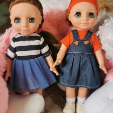 Две девочки зеленоглазки