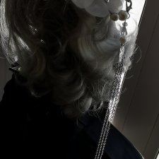 Серебровласка в новом образе