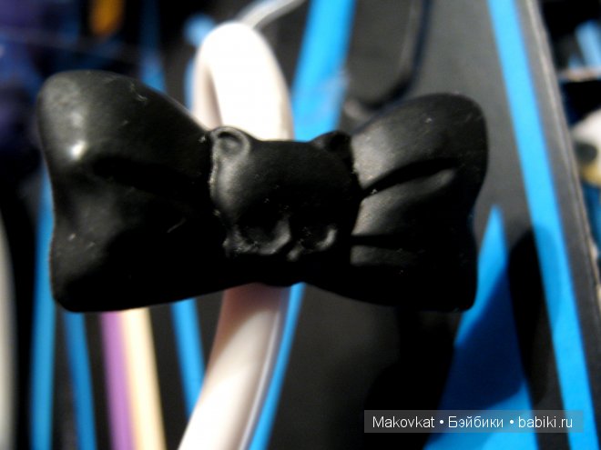 Моя первая монстряшка (и моя двадцатая кукла) Катрин де Мяу Monster High (фото 2)