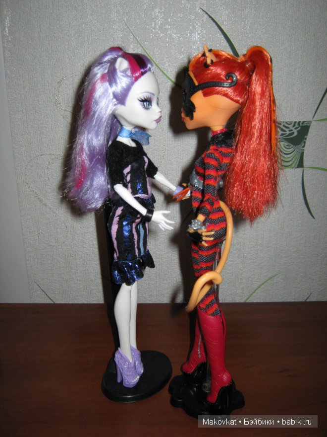 Монстры не селятся по одному. У меня Каттастрофа! Монстер Хай