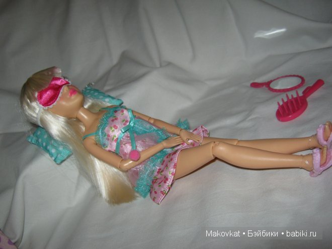 Пижамная вечеринка! Куклы Liv