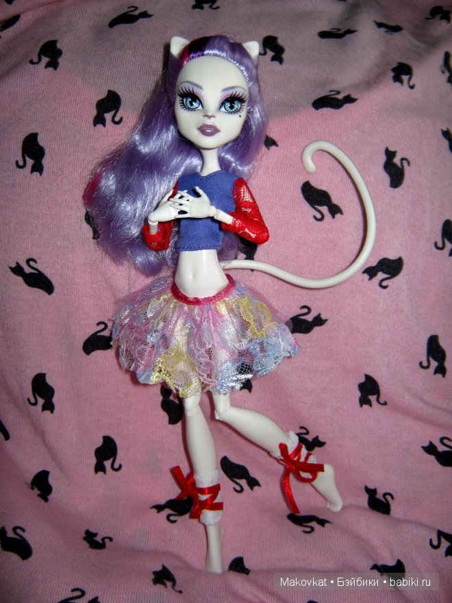 Катришкины переодевашки. Monster High в одежде Juku