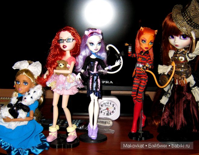 А имеем ли мы вообще право судить других людей и - уж тем более - кукол