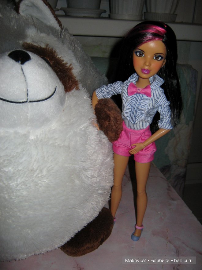 Liv Даниэлла Sleep over party. Мой неожиданный и сладкий подарок