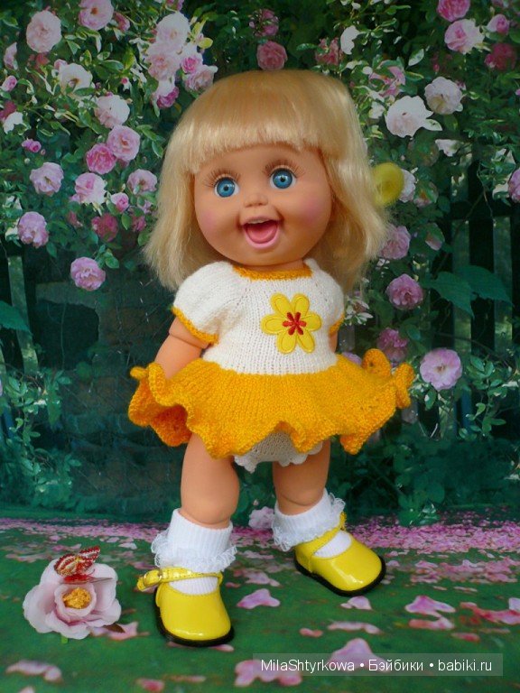 вязаная одежда для кукол.