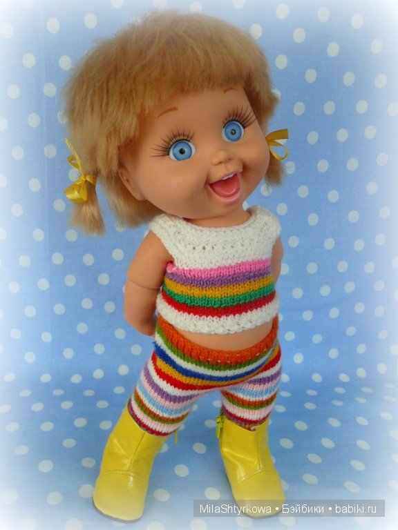 вязаная одежда для кукол.