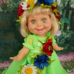 Девочка весна.Примеряем обновочку.