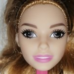 Голова Барби безграничные движения пышка Джойс - Mattel