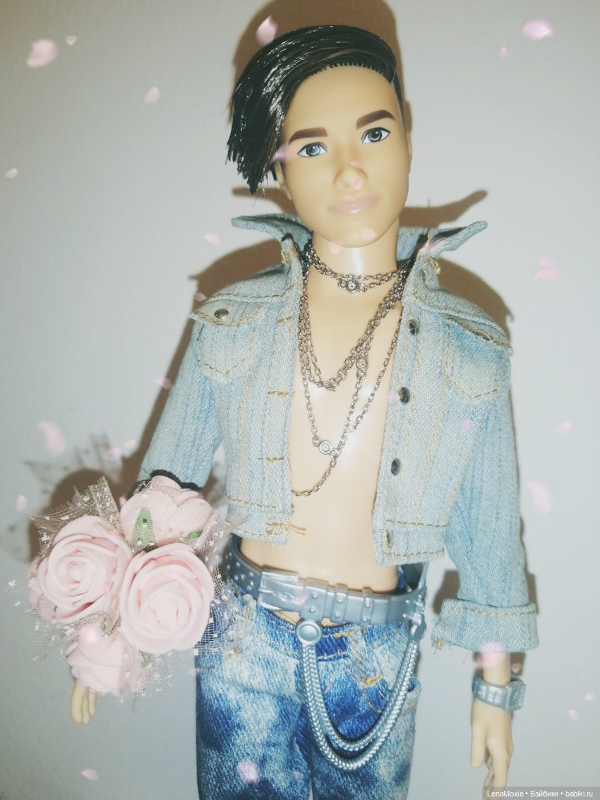 Семь нот памяти — Культура