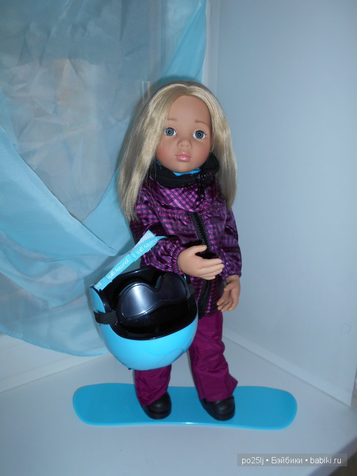 Все утепляются, а мы что-хуже? Показ нарядов кукол Готц