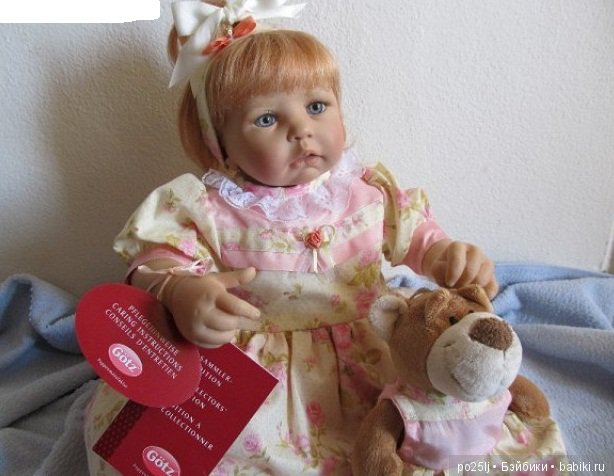 Помогите узнать имя или год выпуска коллекционной куколки от Hildegard Gunzel