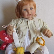 Помогите узнать имя  или год выпуска коллекционной куколки от Hildegard Gunzel