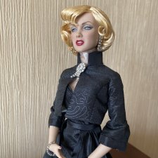 Marilyn Monroe “ANIMAL MAGNETISM” Tonner