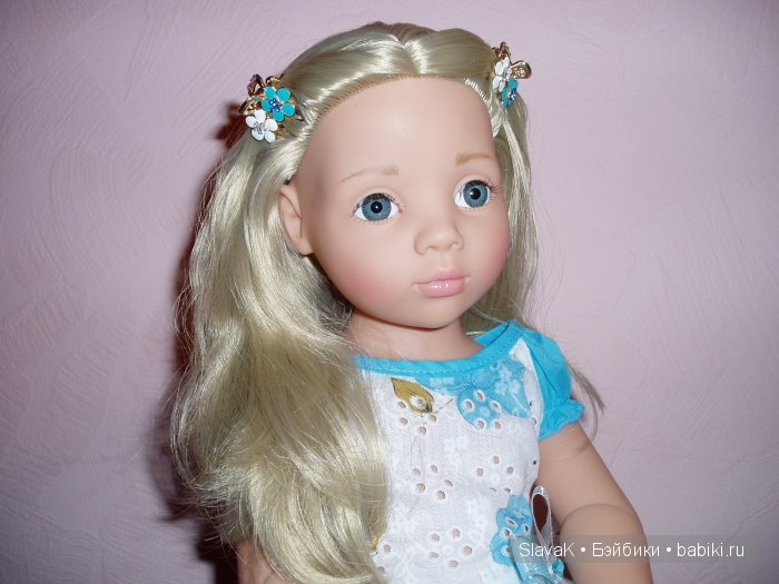 Первый показ. Девочки Gotz волнуются