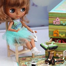 Галошница. Мебель для кукол своими руками