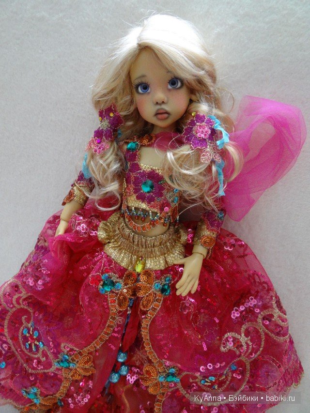 Новый наряд для Хоуп от Кайе Виггс! Мои тёплые воспоминания детства