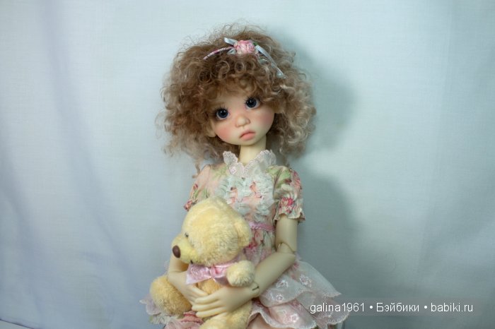 Gracie обжилась, привыкла и чувствует себя как дома