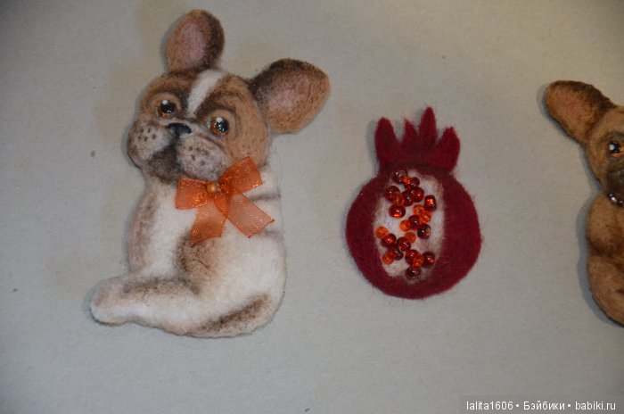 Брошь из шерсти в технике сухого валяния (фото 3)