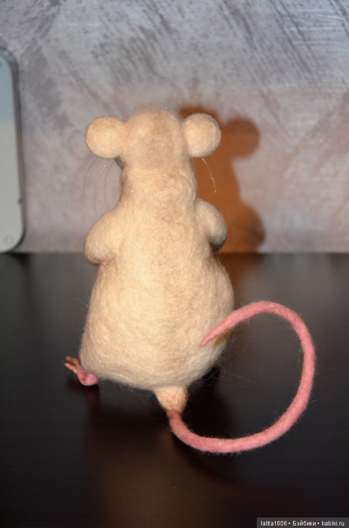 Игрушка из шерсти в технике сухого валяния. Крысиный король (фото 2)