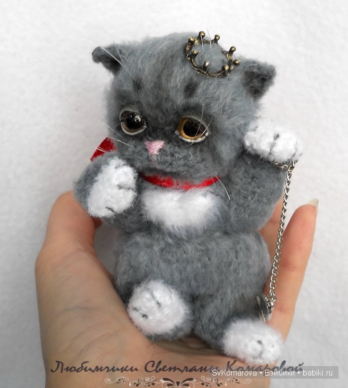 Котенок Инфант. Игрушка вязанная крючком (фото 4)