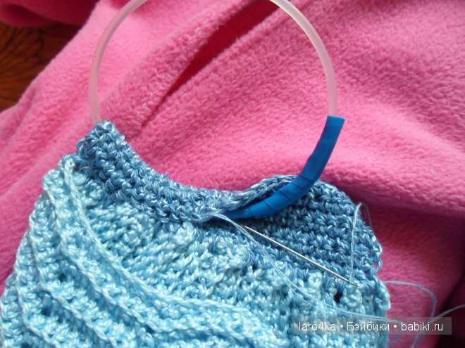 Сумка-"тучный мешок" крючком для кукол Паола Рейна и Джолины