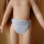 Уроки вязания крючком. Купальник, трусики для куклы своими руками