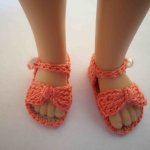 Уроки вязания крючком. Летние сандалики для куклы своими руками. Мастер класс